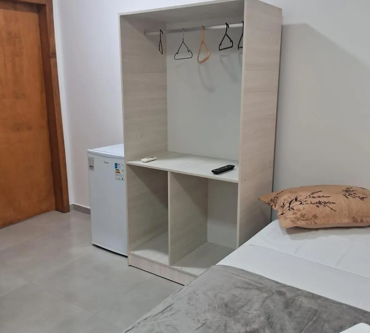 Pousada Casa Da Amizade 페냐